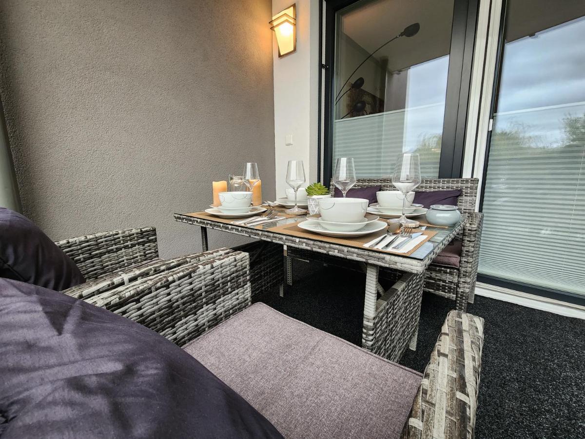 Vienna Green - Modern New Apartment, Old Danube Exterior foto