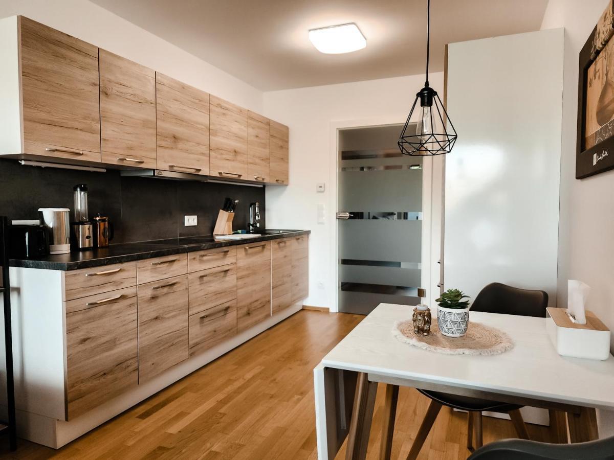 Vienna Green - Modern New Apartment, Old Danube Exterior foto